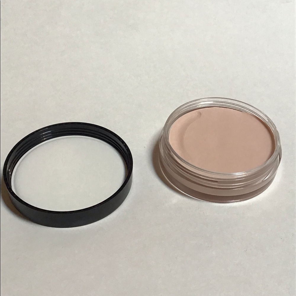 ELF Poreless Putty Primer - Picture 3 of 4